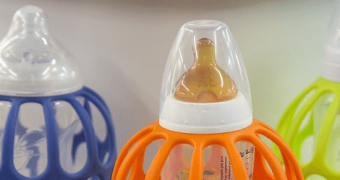 Dr Brown vs Avent Bottles: Which Baby Bottle is Best?